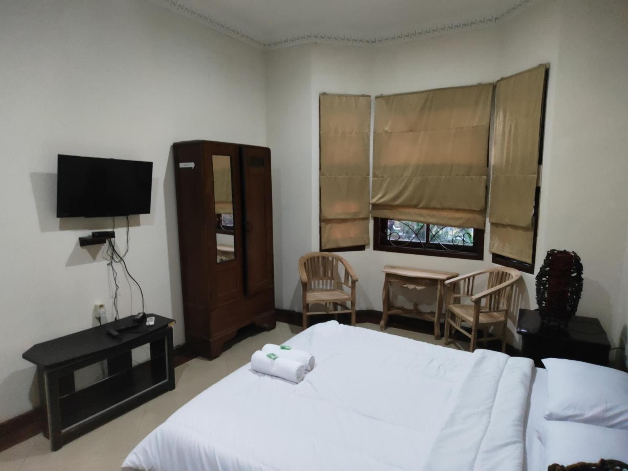 Tirto 27 Homestay Yogyakarta Exterior foto